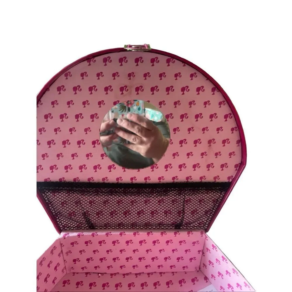 Mattell 2011 Pink Green Barbie Travel Storage Makeup With Mirror Carrying Case